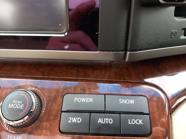 Used Nissan Elgrand 2008 for sale - 76193454: Photo 7