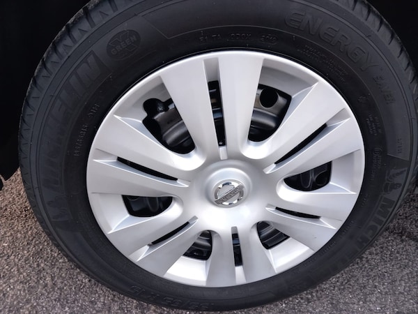 Used Nissan Serena 2024 for sale - 76316484: Photo 11