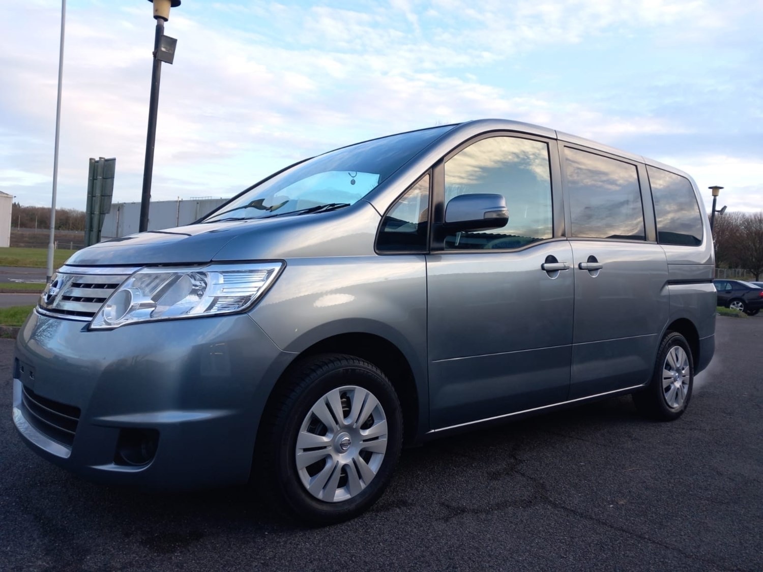 Used Nissan Serena 2008 for sale - 76316484: Photo 12