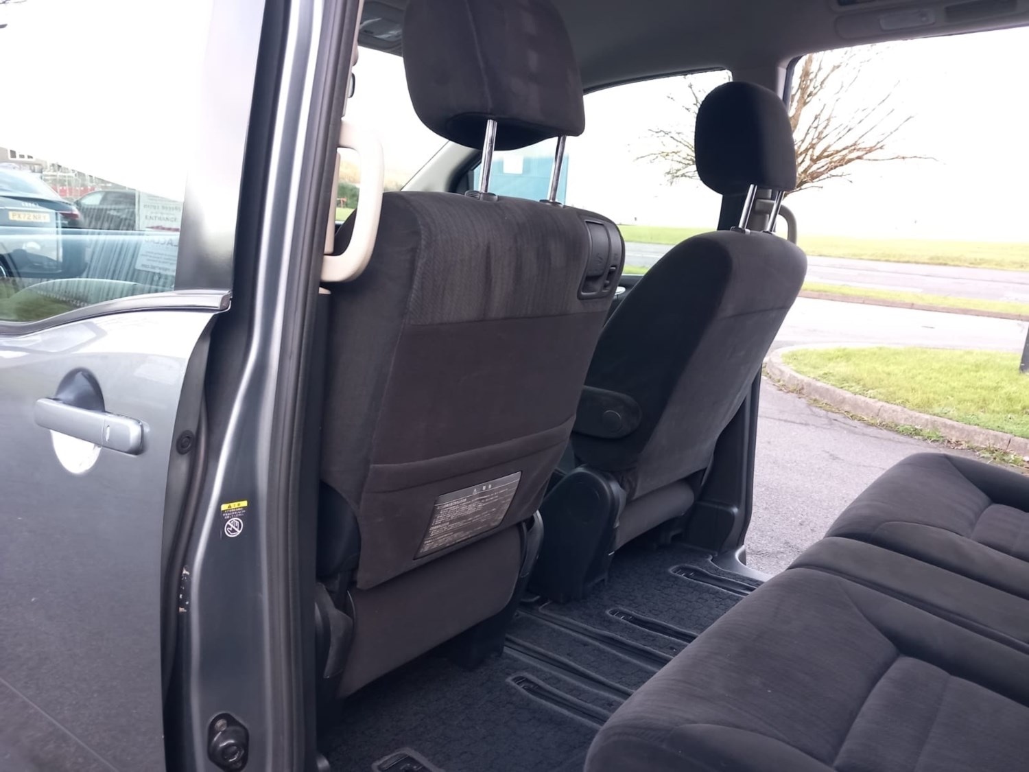 Used Nissan Serena 2008 for sale - 76316484: Photo 24