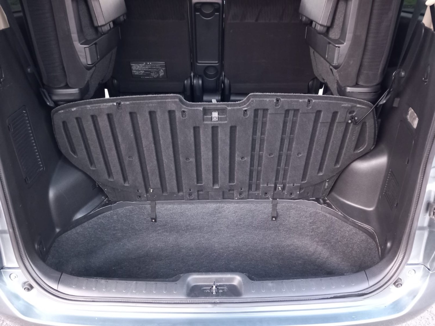 Used Nissan Serena 2008 for sale - 76316484: Photo 26