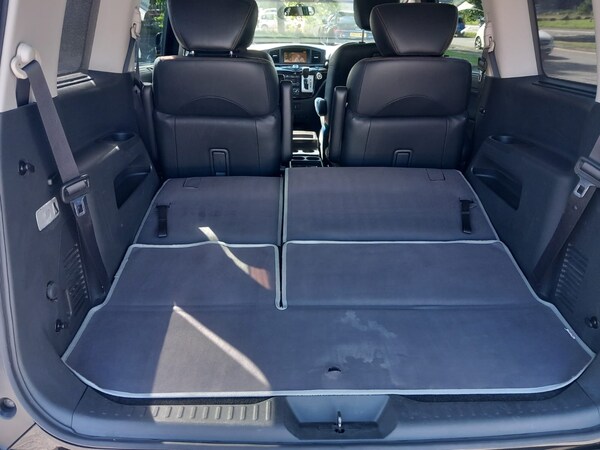 Used Nissan Elgrand 2010 for sale - 71498974: Photo 19