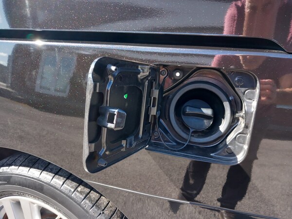 Used Nissan Elgrand 2010 for sale - 71498974: Photo 29