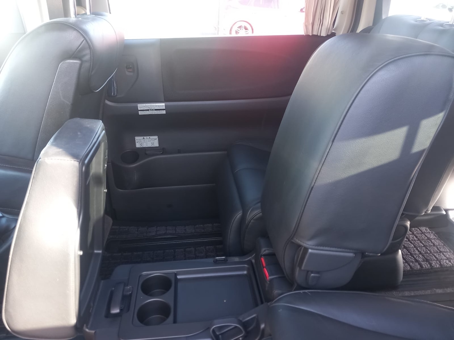 Used Nissan Elgrand 2008 for sale - 76101446: Photo 10