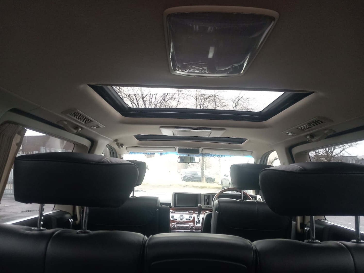 Used Nissan Elgrand 2025 for sale - 77168386: Photo 16