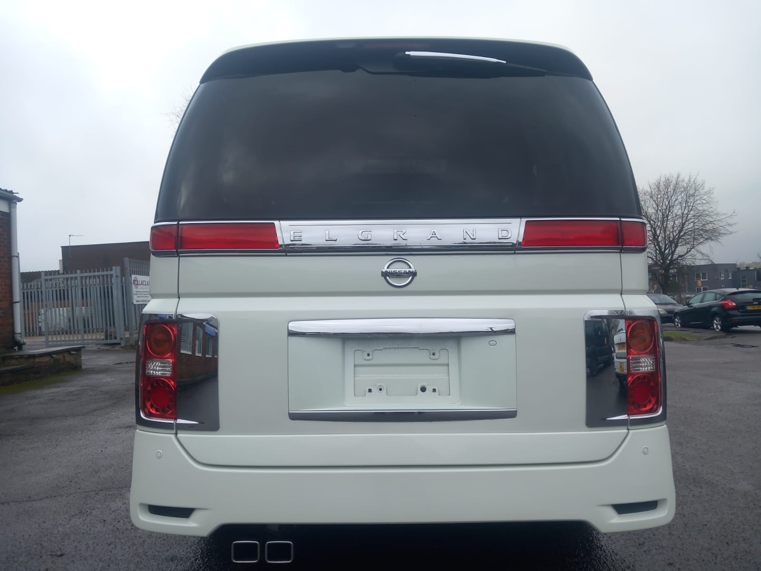 Used Nissan Elgrand 2025 for sale - 77168386: Photo 25