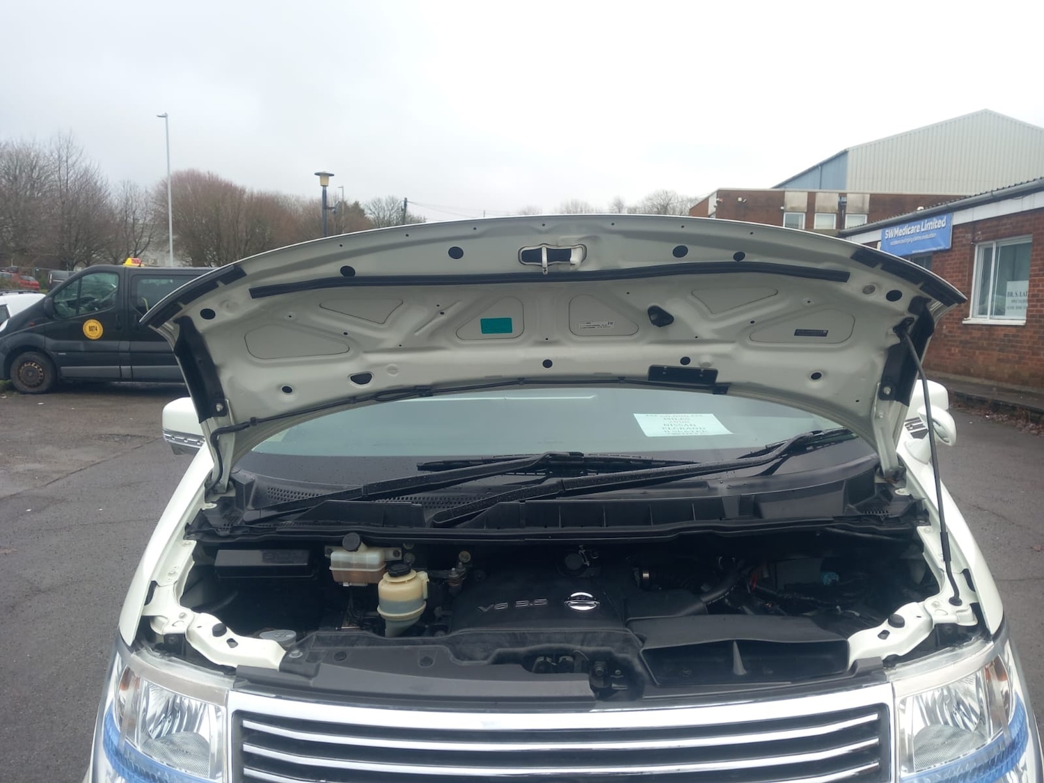 Used Nissan Elgrand 2025 for sale - 77168386: Photo 3