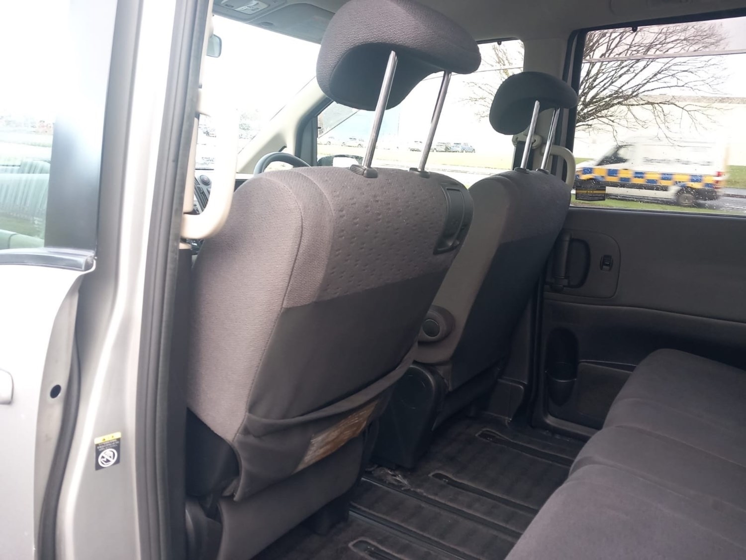 Used Nissan Serena 2007 for sale - 76316451: Photo 12