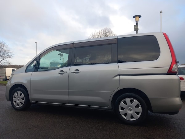 Used Nissan Serena 2007 for sale - 76316451: Photo 25