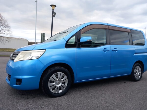 Used Nissan Serena 2008 for sale - 74038099: Photo 27