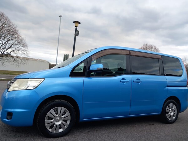 Used Nissan Serena 2008 for sale - 74038099: Photo 29