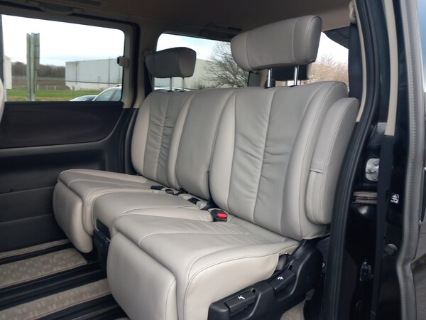 Used Nissan Elgrand 2007 for sale - 73156772: Photo 11