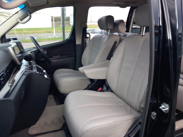 Used Nissan Elgrand 2007 for sale - 73156772: Photo 18
