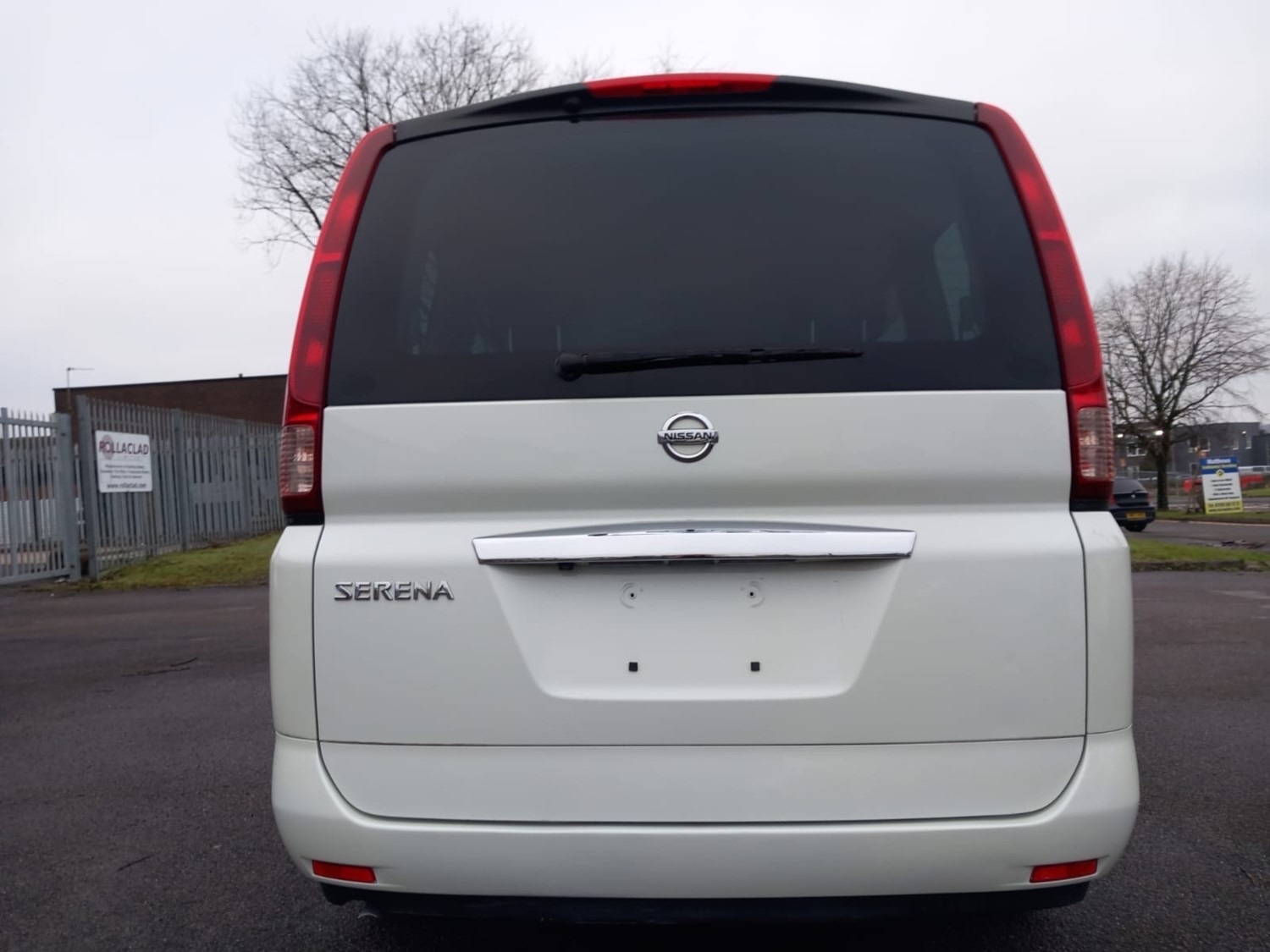 Used Nissan Serena 2010 for sale - 76316498: Photo 13