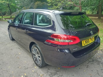 Used Peugeot 308 2016 for sale - 79732127: Photo