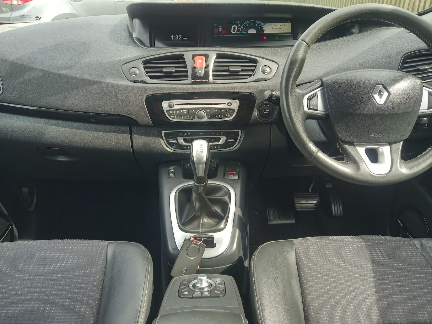 Used Renault Grand Scenic 2011 for sale - 78210017: Photo 10