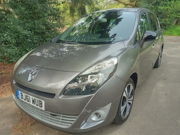 Used Renault Grand Scenic 2011 for sale - 78210017: Photo