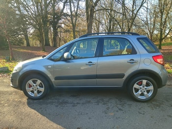 Used Suzuki SX4 2013 for sale - 76566237: Photo