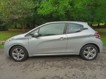 Used Peugeot 208 2013 for sale - 72321994: Photo