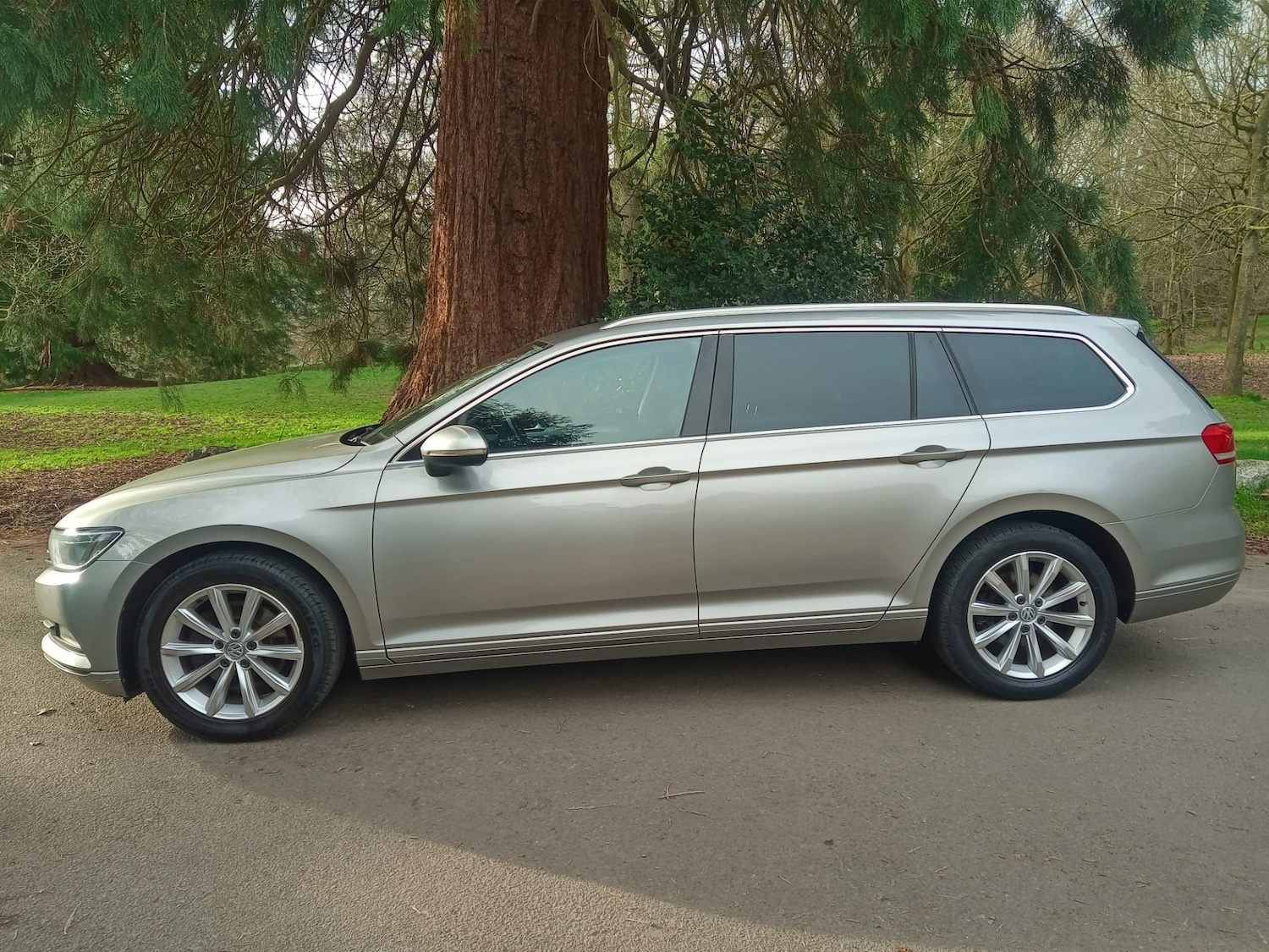 Used Volkswagen Passat 2015 for sale - 77819123: Photo 3