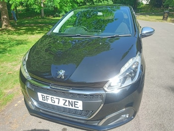 Used Peugeot 208 2017 for sale - 78223412: Photo