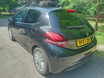Used Peugeot 208 2017 for sale - 78223412: Photo
