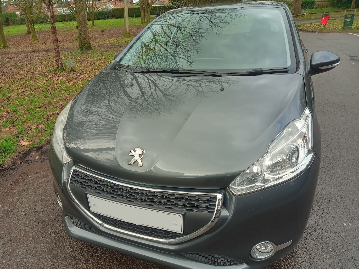Used Peugeot 208 2014 for sale - 78131919: Photo 2