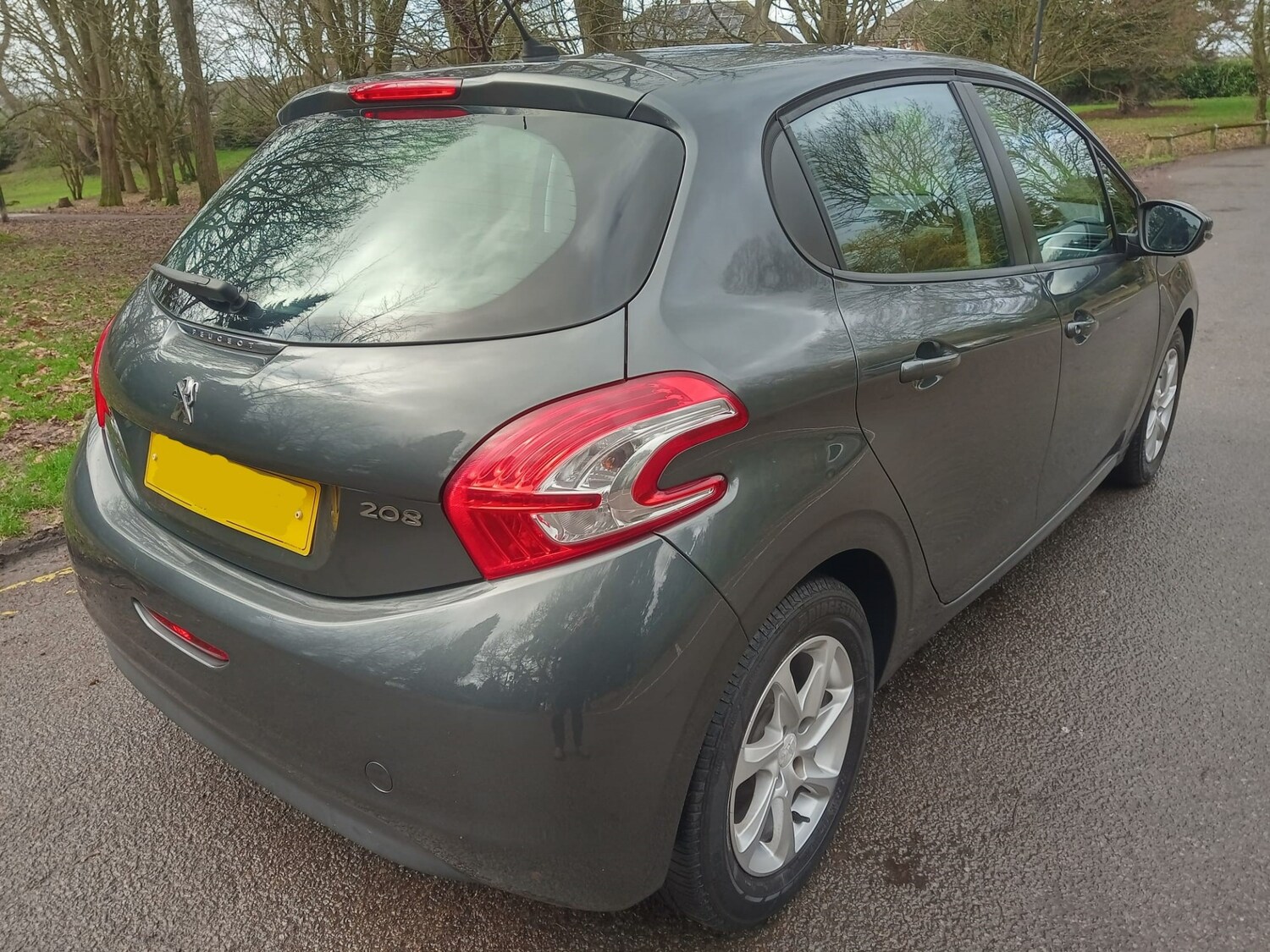 Used Peugeot 208 2014 for sale - 78131919: Photo 6