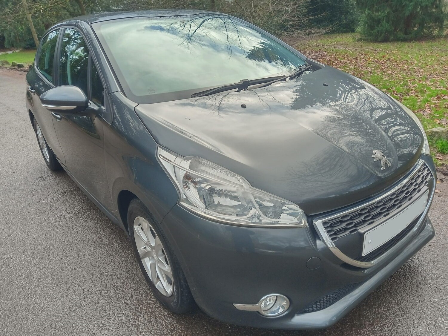 Used Peugeot 208 2014 for sale - 78131919: Photo 8