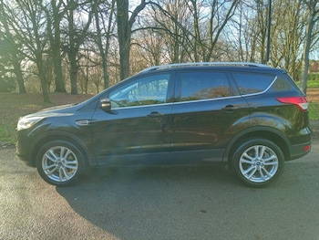 Used Ford Kuga 2015 for sale - 77002290: Photo