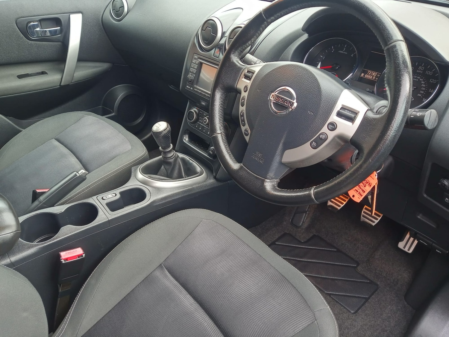 Used Nissan Qashqai 2012 for sale - 76719771: Photo 10