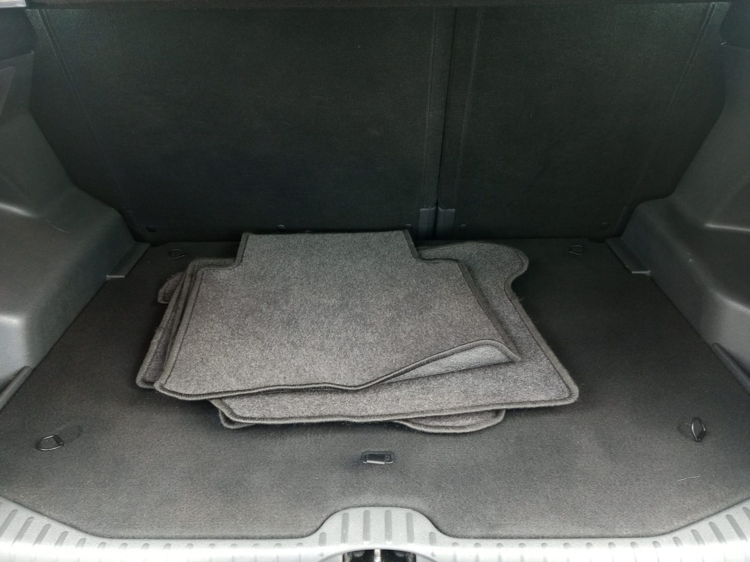 Used Citroen C3 Picasso 2015 for sale - 76384184: Photo 14