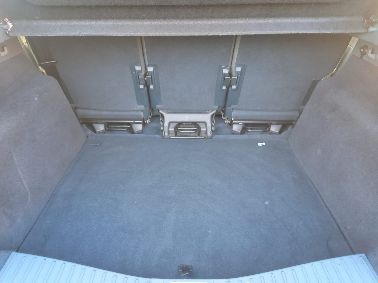 Used Ford C-Max 2015 for sale - 77234000: Photo 13