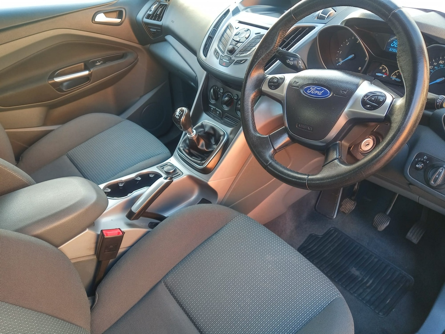 Used Ford C-Max 2015 for sale - 77234000: Photo 9