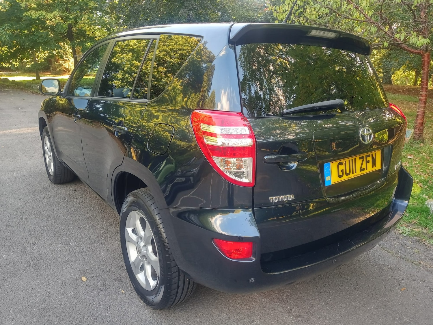 Used Toyota RAV4 2011 for sale - 76066874: Photo 5