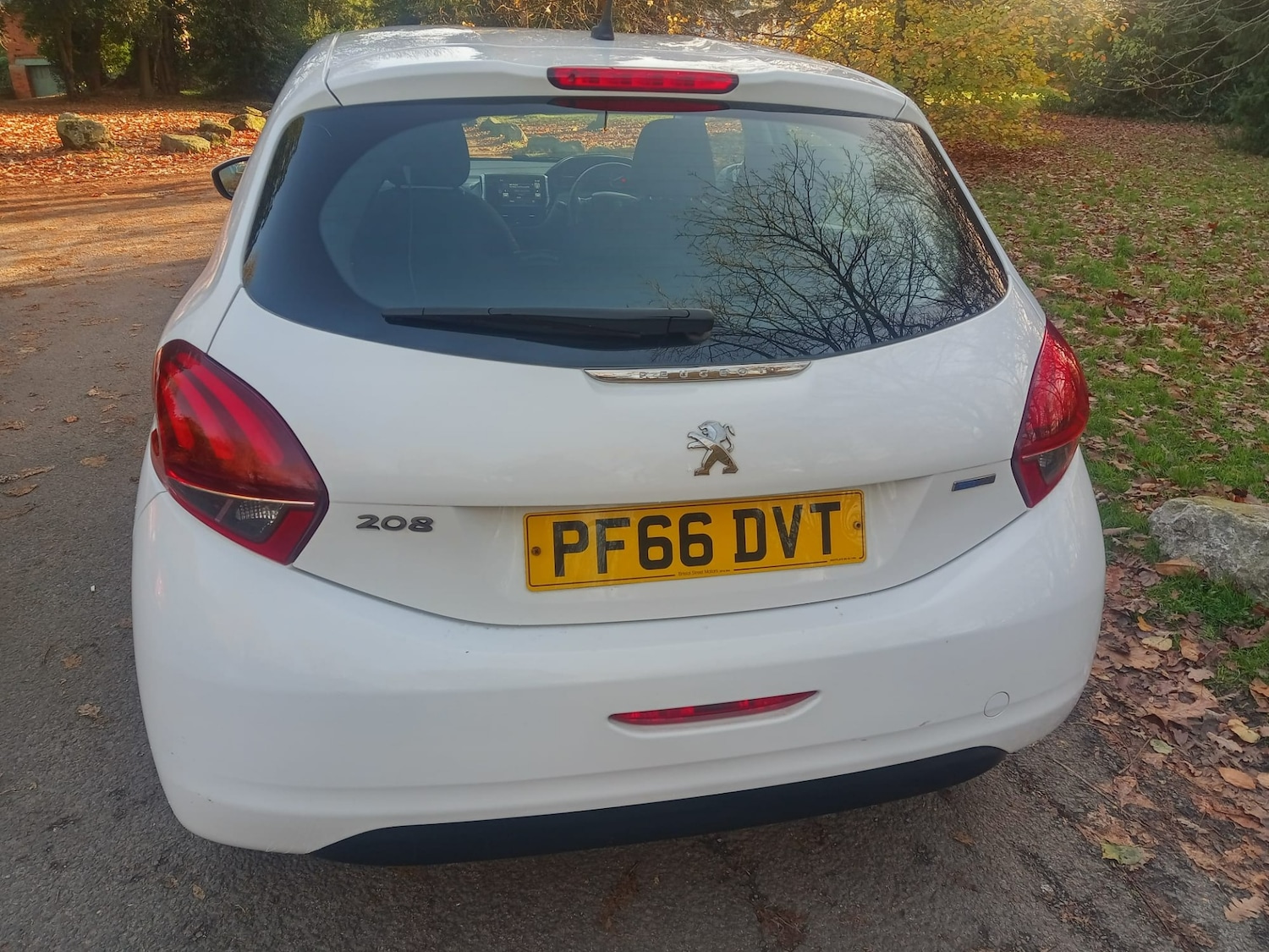 Used Peugeot 208 2016 for sale - 76611671: Photo 6