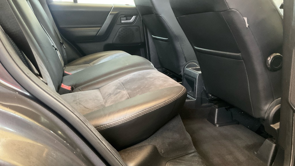 Used Land Rover Freelander 2010 for sale - 77071136: Photo 8