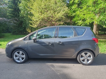 Used Vauxhall Meriva 2016 for sale - 75934833: Photo