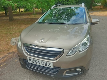 Used Peugeot 2008 2015 for sale - 79420994: Photo