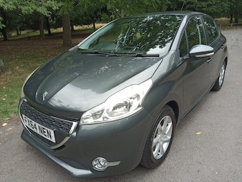 Used Peugeot 208 2014 for sale - 75483167: Photo