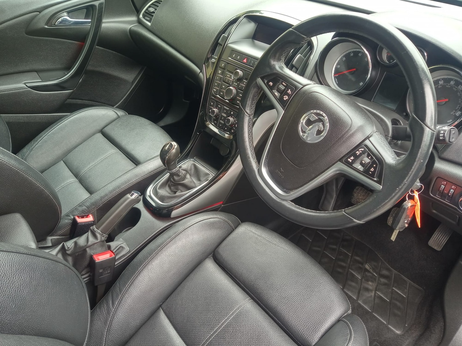 Used Vauxhall Astra 2014 for sale - 78178359: Photo 9