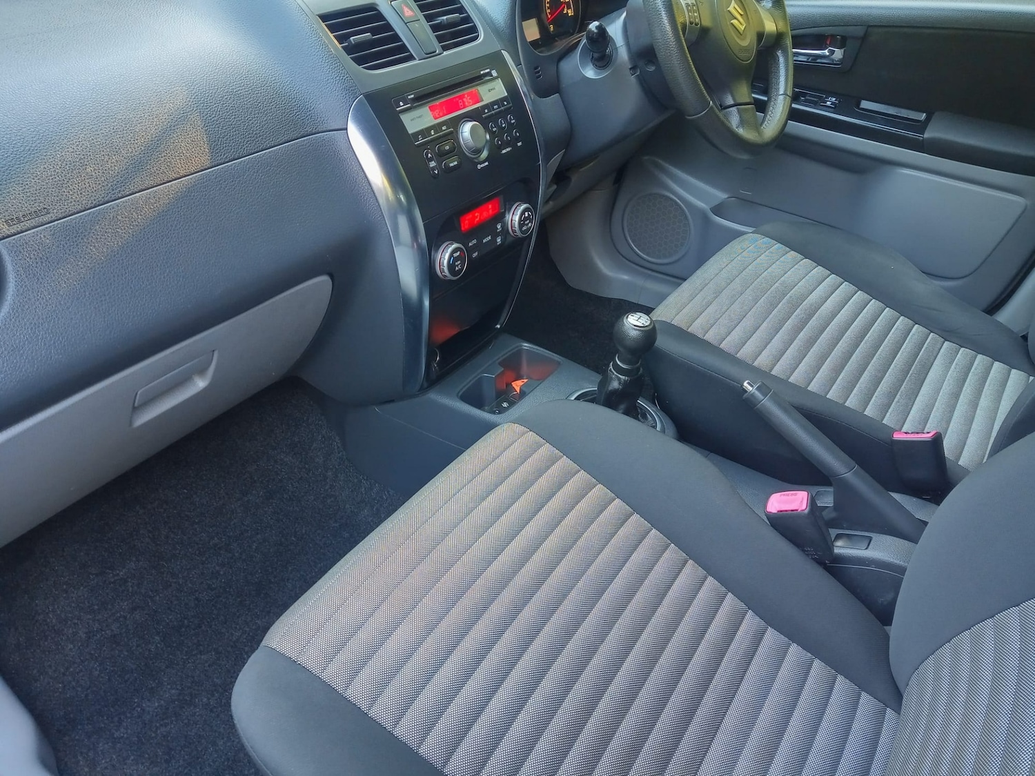 Used Suzuki SX4 2014 for sale - 76066872: Photo 12