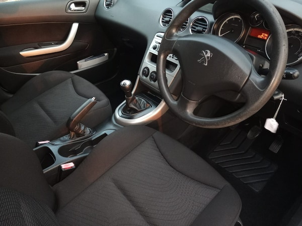 Used Peugeot 308 2013 for sale - 73921316: Photo 10