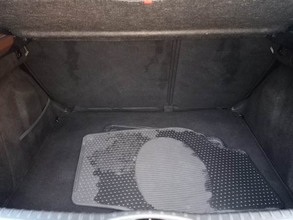 Used Peugeot 308 2013 for sale - 73921316: Photo 14