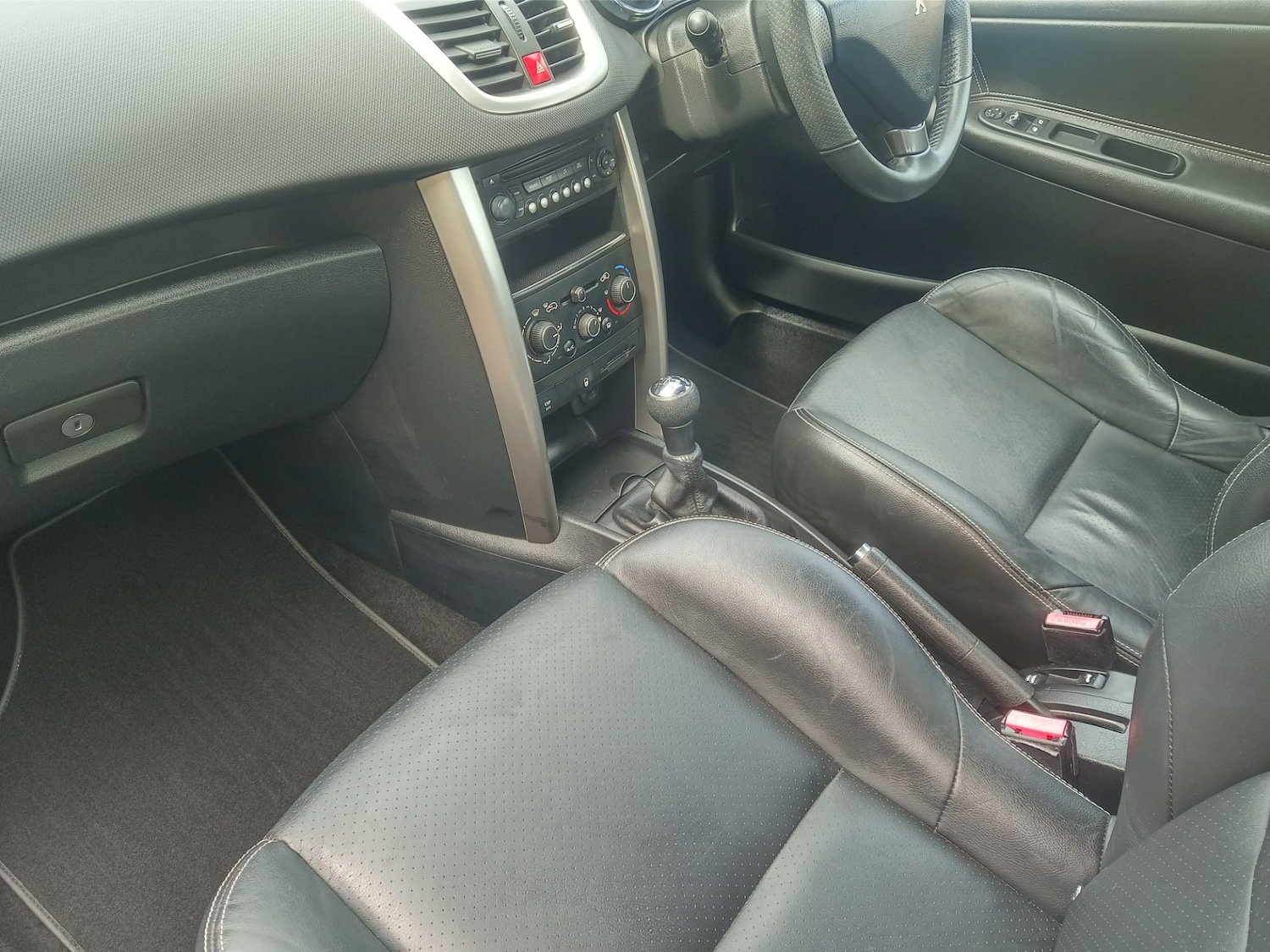 Used Peugeot 207 2013 for sale - 78026867: Photo 12