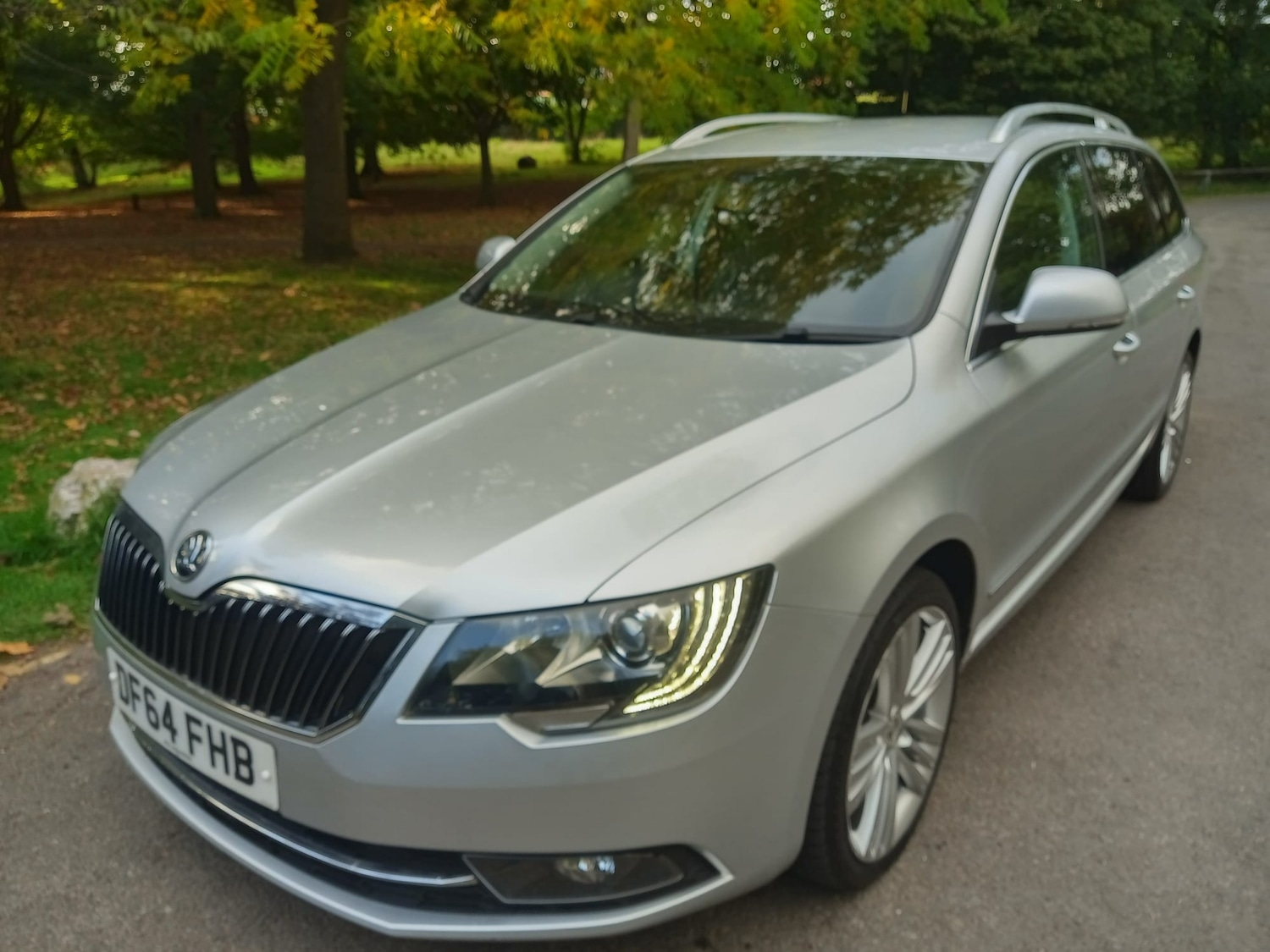 Used Skoda Superb 2015 for sale - 76115863: Photo 1