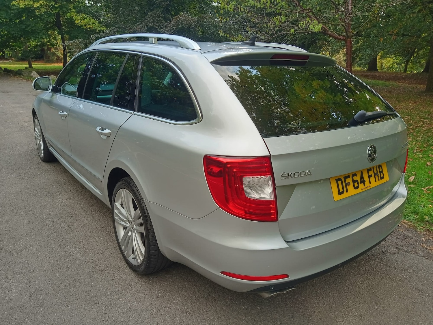 Used Skoda Superb 2015 for sale - 76115863: Photo 5