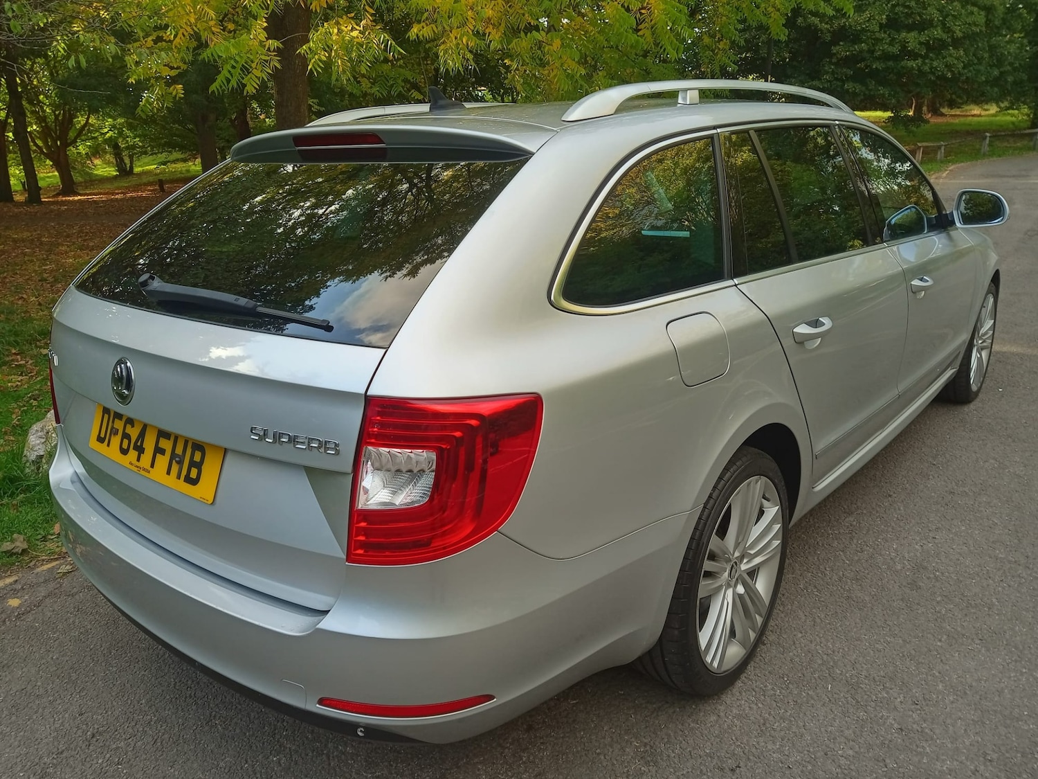Used Skoda Superb 2015 for sale - 76115863: Photo 7