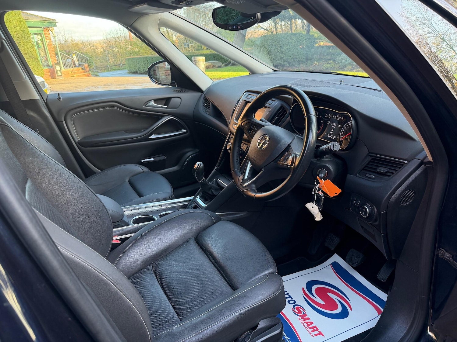 Used Vauxhall Zafira Tourer 2017 for sale - 76608166: Photo 14