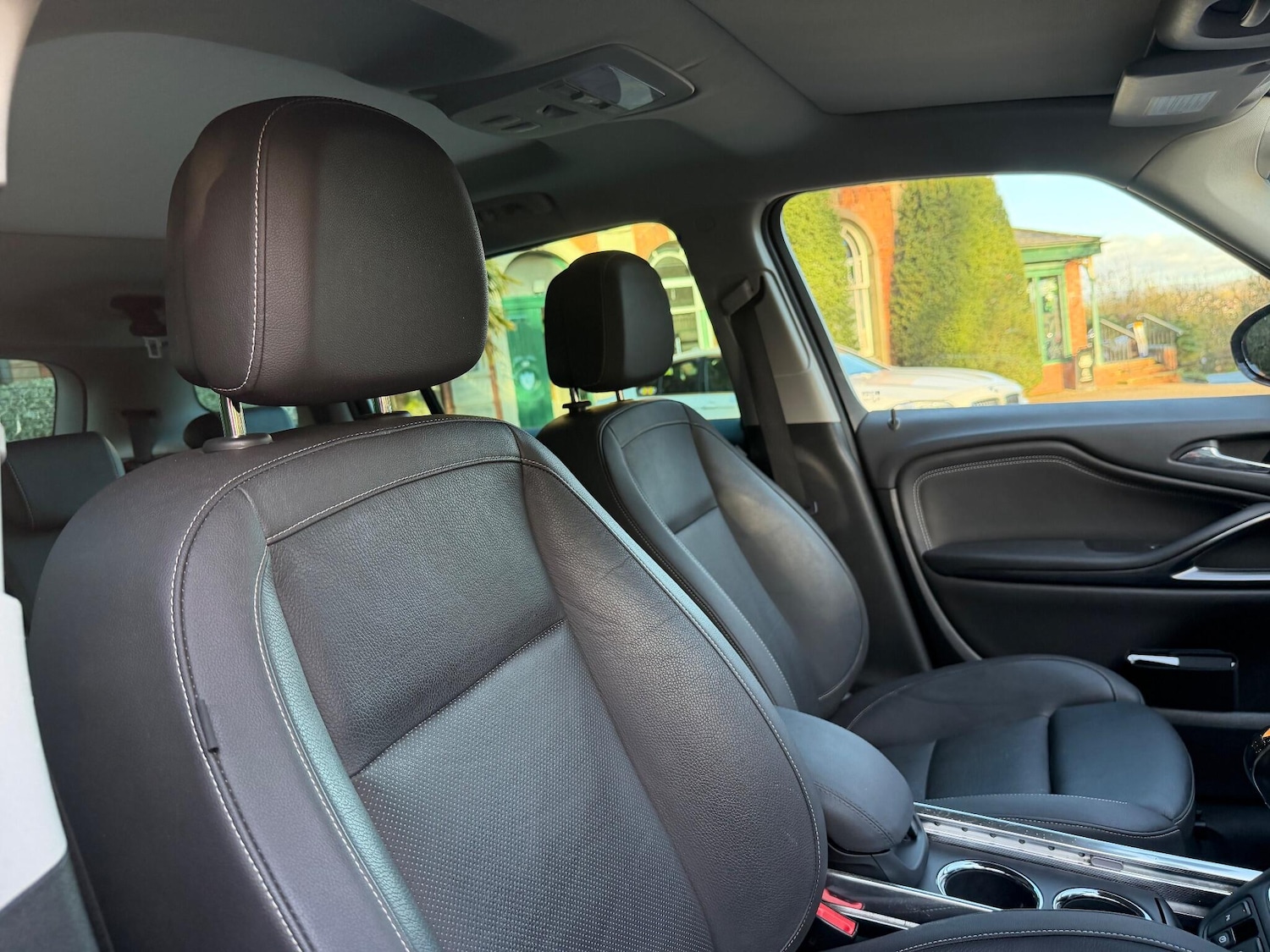 Used Vauxhall Zafira Tourer 2017 for sale - 76608166: Photo 15